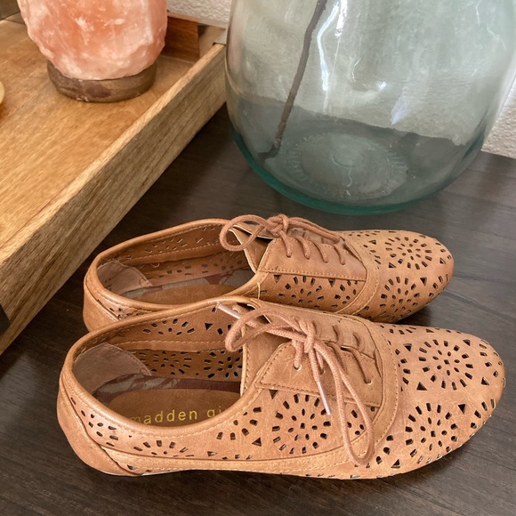 Madden Girl Shoes - Madden Girl Oxford Flats